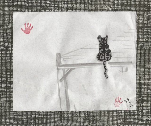 tabby-on-teh-tree-dock-platform