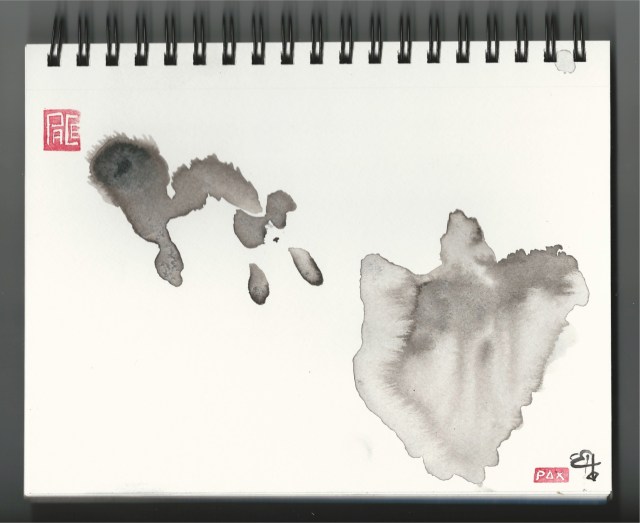 upset-kitten-and-grownup